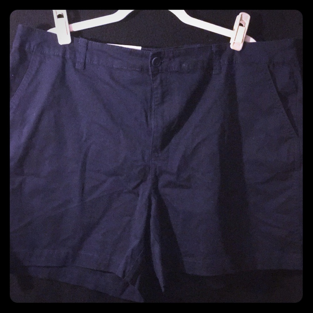 NWT stretch Chino Shorts 5” inseam